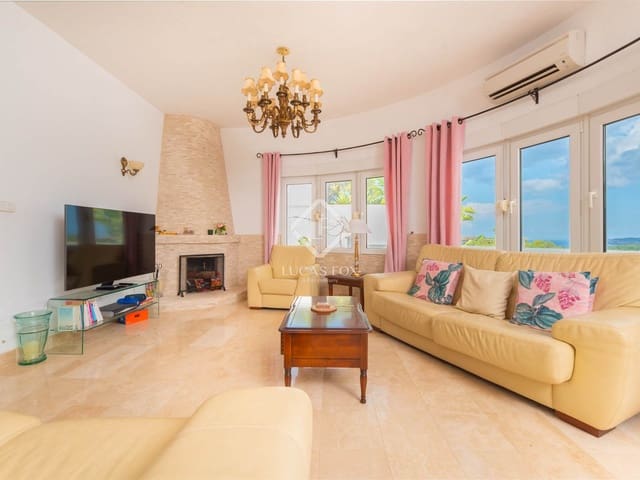 3 soveværelse Finca/Landehus til salg i Cala Vadella, San Jose / Sant Josep de Sa Talaia med swimmingpool garage - € 1.750.000 (Ref: 9326755)