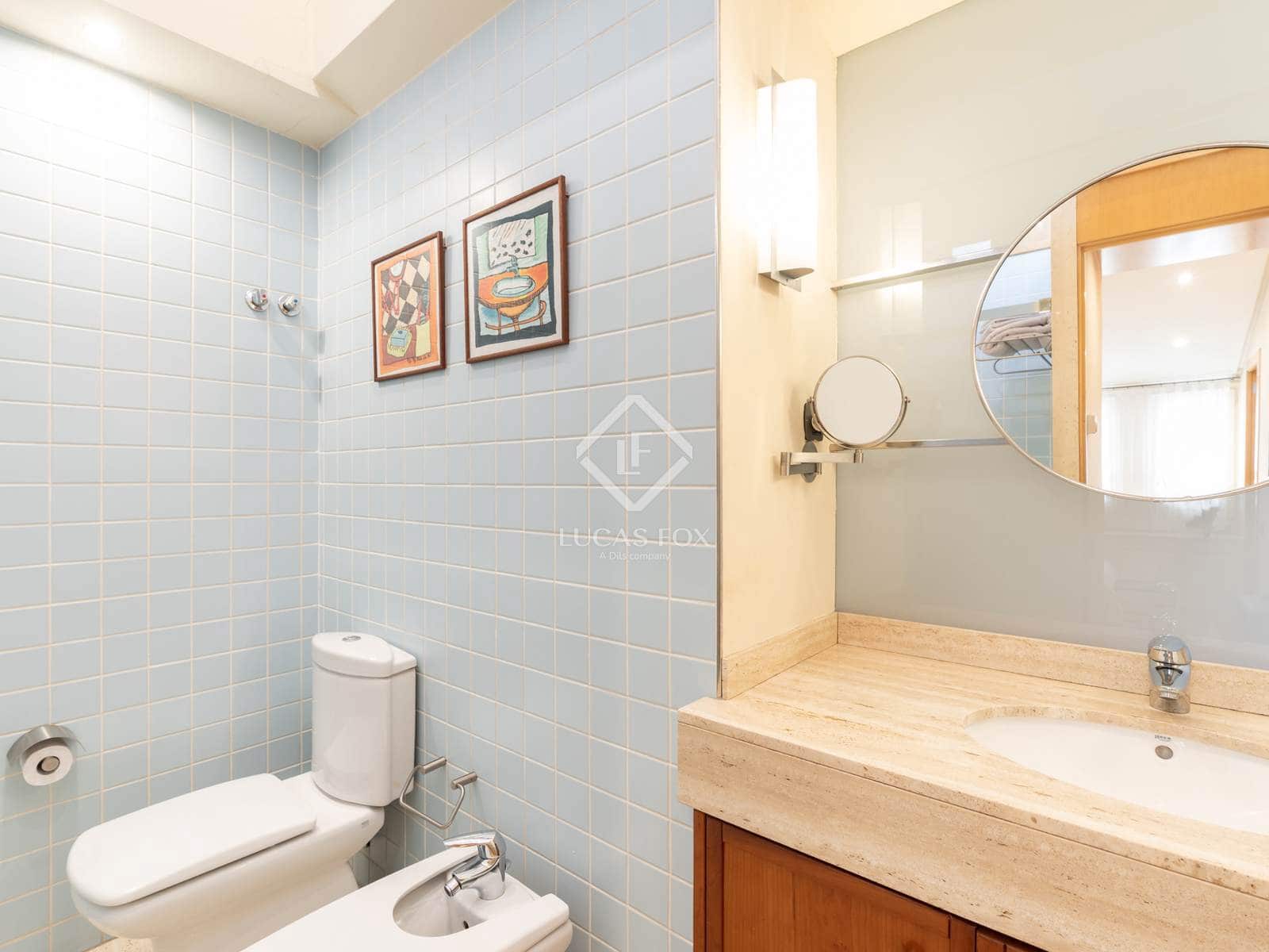 4 bedroom Villa for sale in Sant Cugat del Valles with garage - € 1,050,000 (Ref: 9328334)