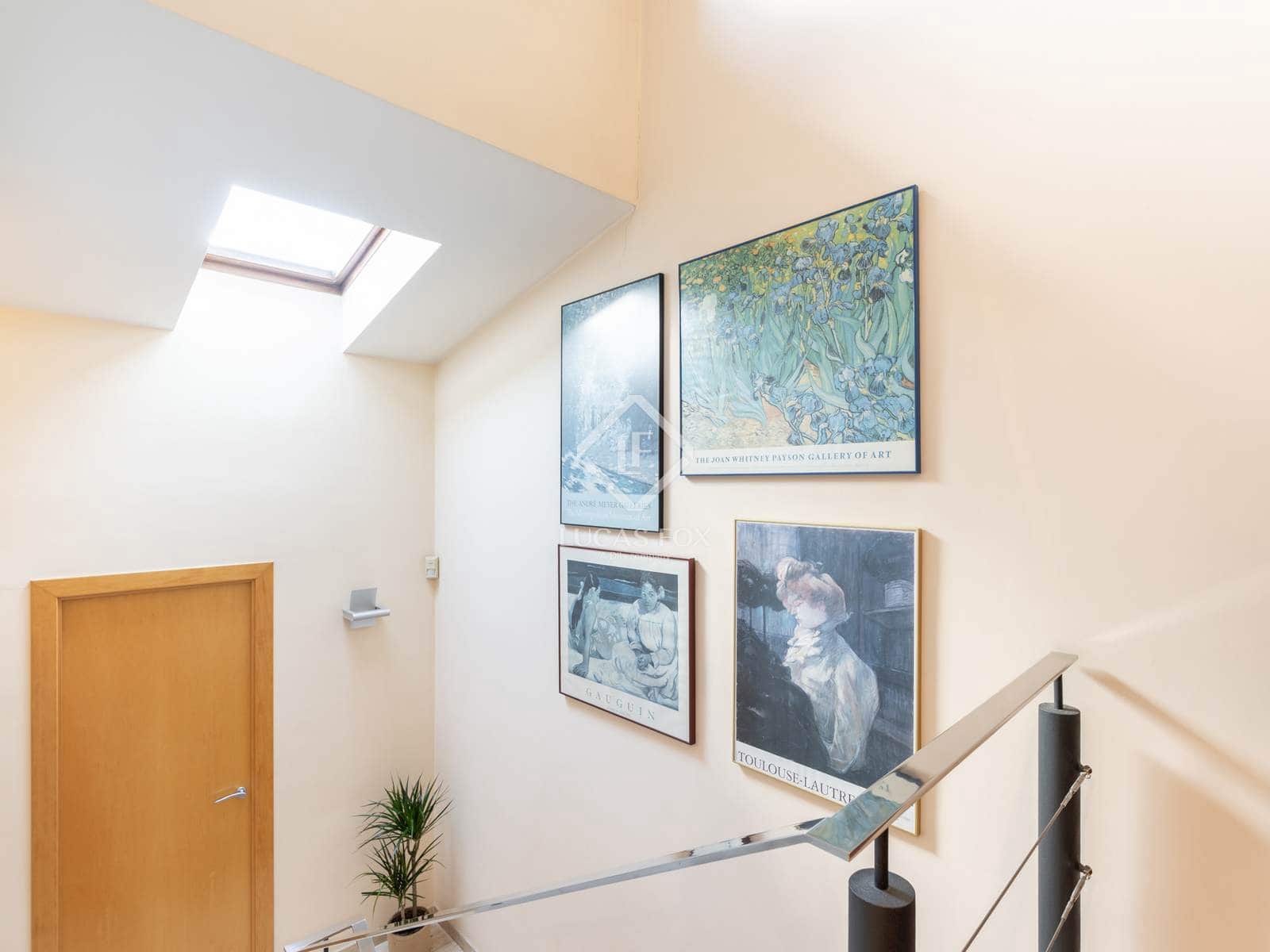 4 bedroom Villa for sale in Sant Cugat del Valles with garage - € 1,050,000 (Ref: 9328334)