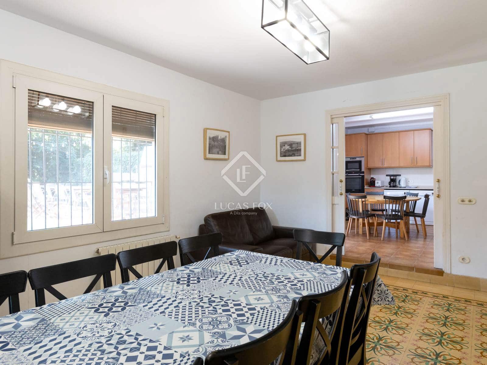 13 soverom Villa til salgs i Arenys de Mar med svømmebasseng garasje - € 2 200 000 (Ref: 9329540)