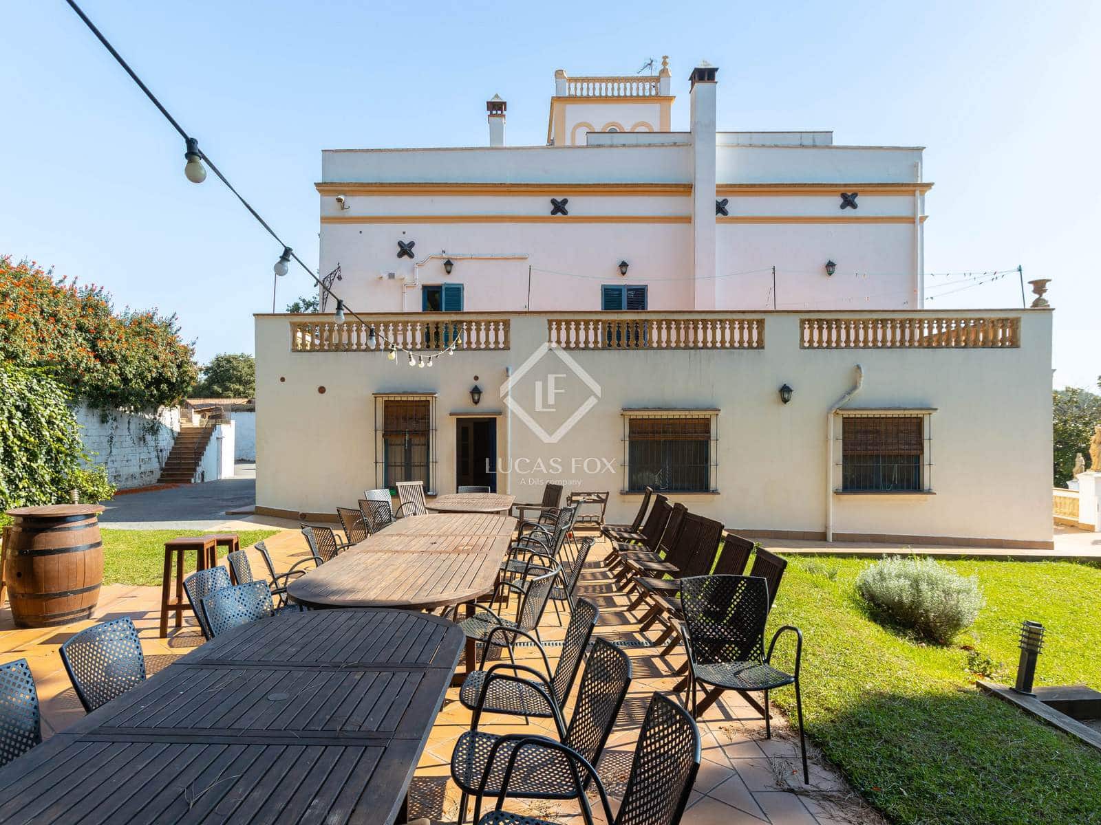 13 soverom Villa til salgs i Arenys de Mar med svømmebasseng garasje - € 2 200 000 (Ref: 9329540)