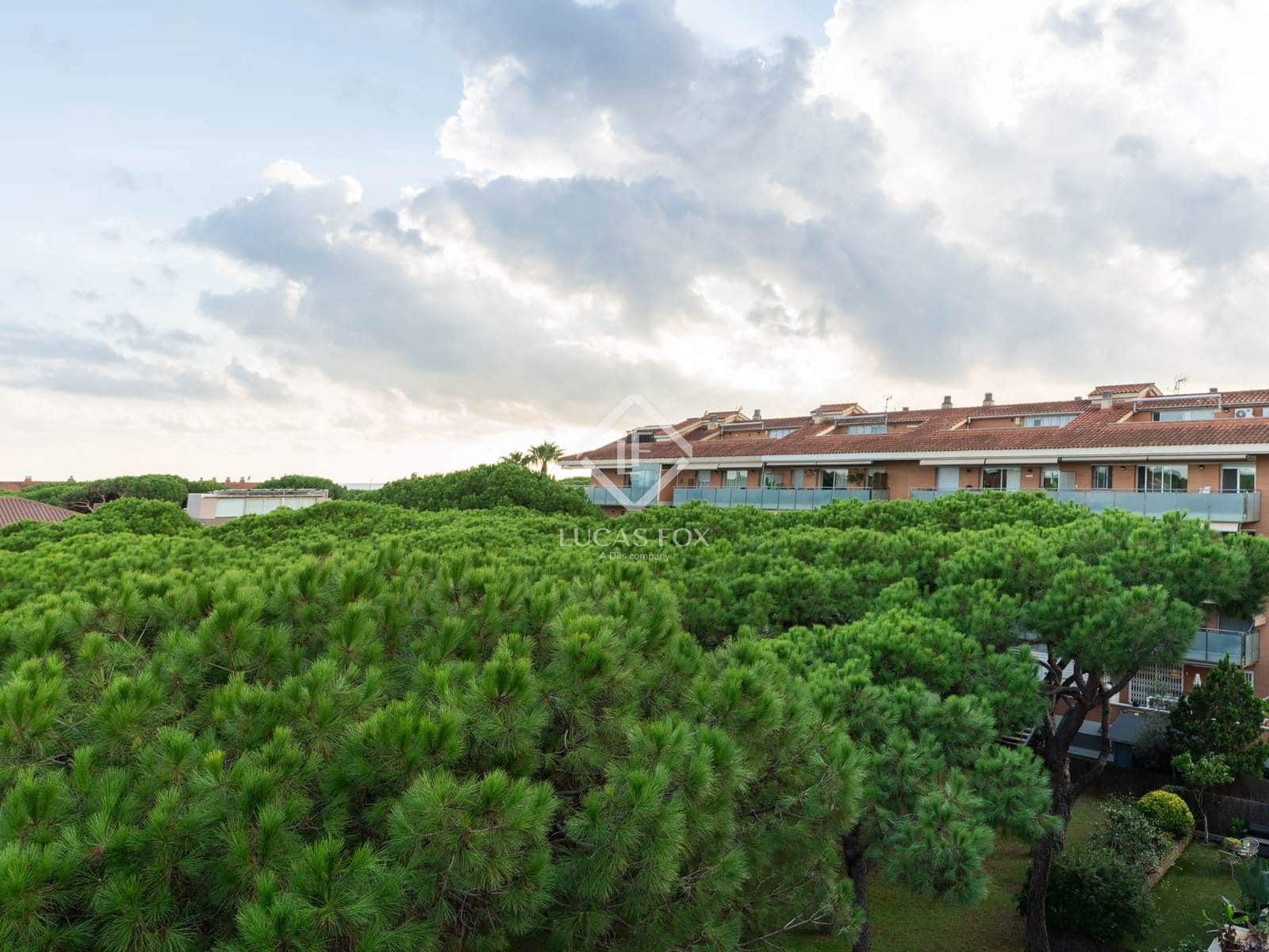 4 quarto Penthouse para venda em Gava com piscina garagem - 1 100 000 € (Ref: 9329852)