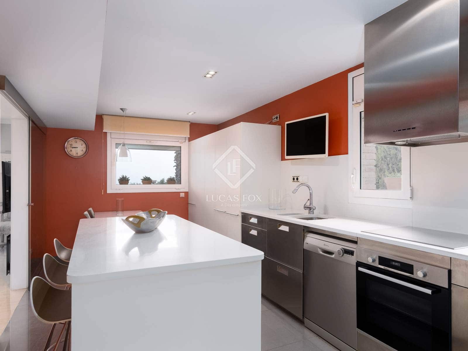 4 soverom Villa til salgs i Teia med svømmebasseng garasje - € 900 000 (Ref: 9331278)