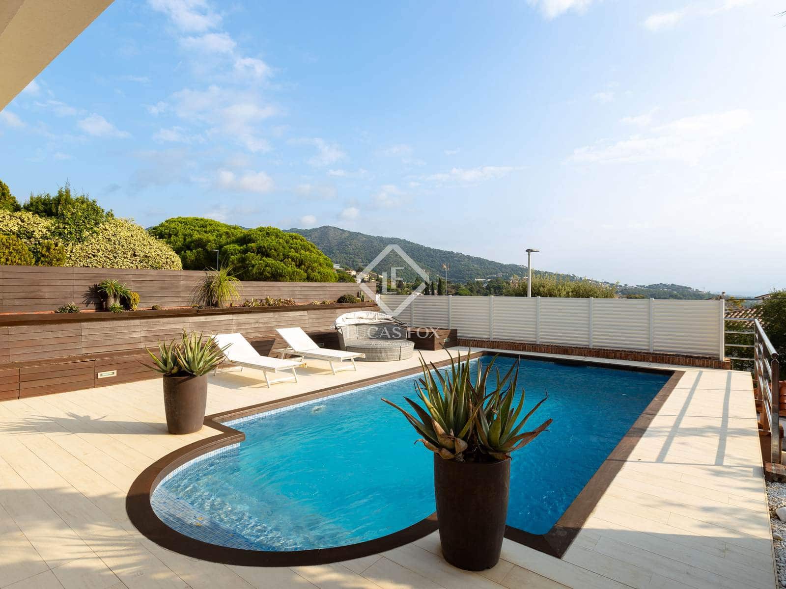 4 soverom Villa til salgs i Teia med svømmebasseng garasje - € 900 000 (Ref: 9331278)