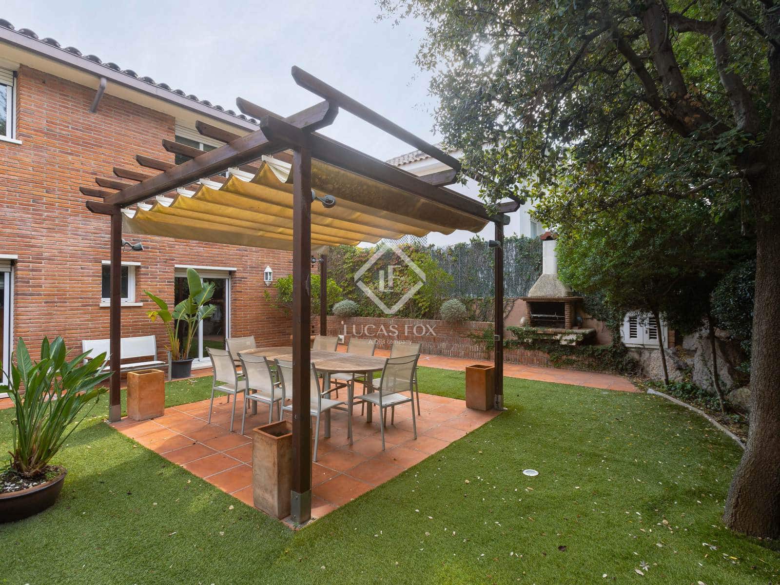 4 soverom Villa til salgs i Teia med svømmebasseng garasje - € 900 000 (Ref: 9331278)