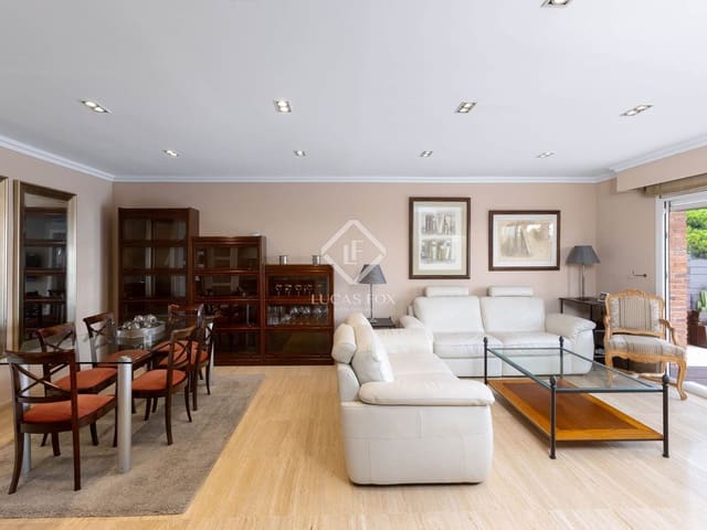 4 soverom Villa til salgs i Teià med svømmebasseng garasje - € 900 000 (Ref: 9331278)