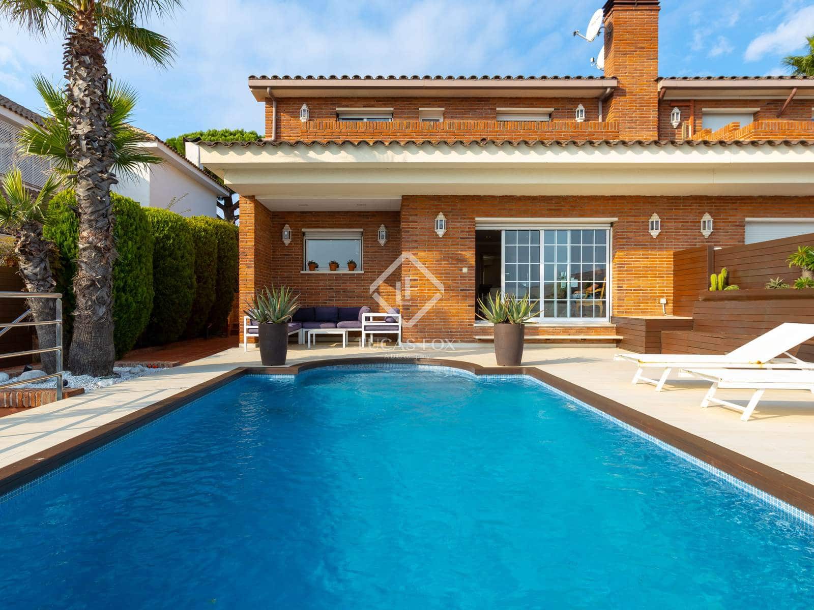 4 soverom Villa til salgs i Teia med svømmebasseng garasje - € 900 000 (Ref: 9331278)