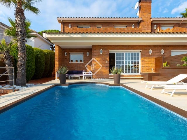 4 soverom Villa til salgs i Teià med svømmebasseng garasje - € 900 000 (Ref: 9331278)