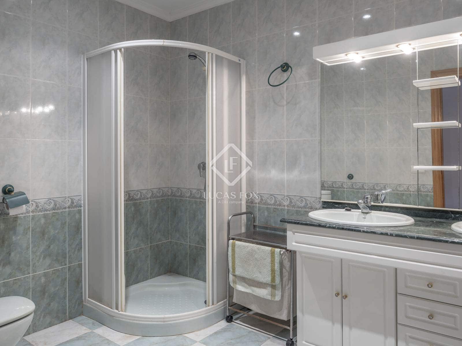 6 slaapkamer Villa te koop in Segart met zwembad garage - € 445.000 (Ref: 9331279)