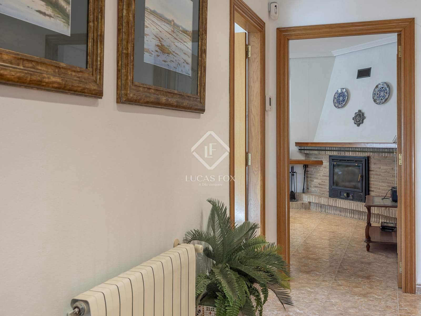 6 slaapkamer Villa te koop in Segart met zwembad garage - € 445.000 (Ref: 9331279)