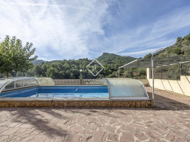 6 soverom Villa til salgs i Segart med svømmebasseng garasje - € 445 000 (Ref: 9331279)