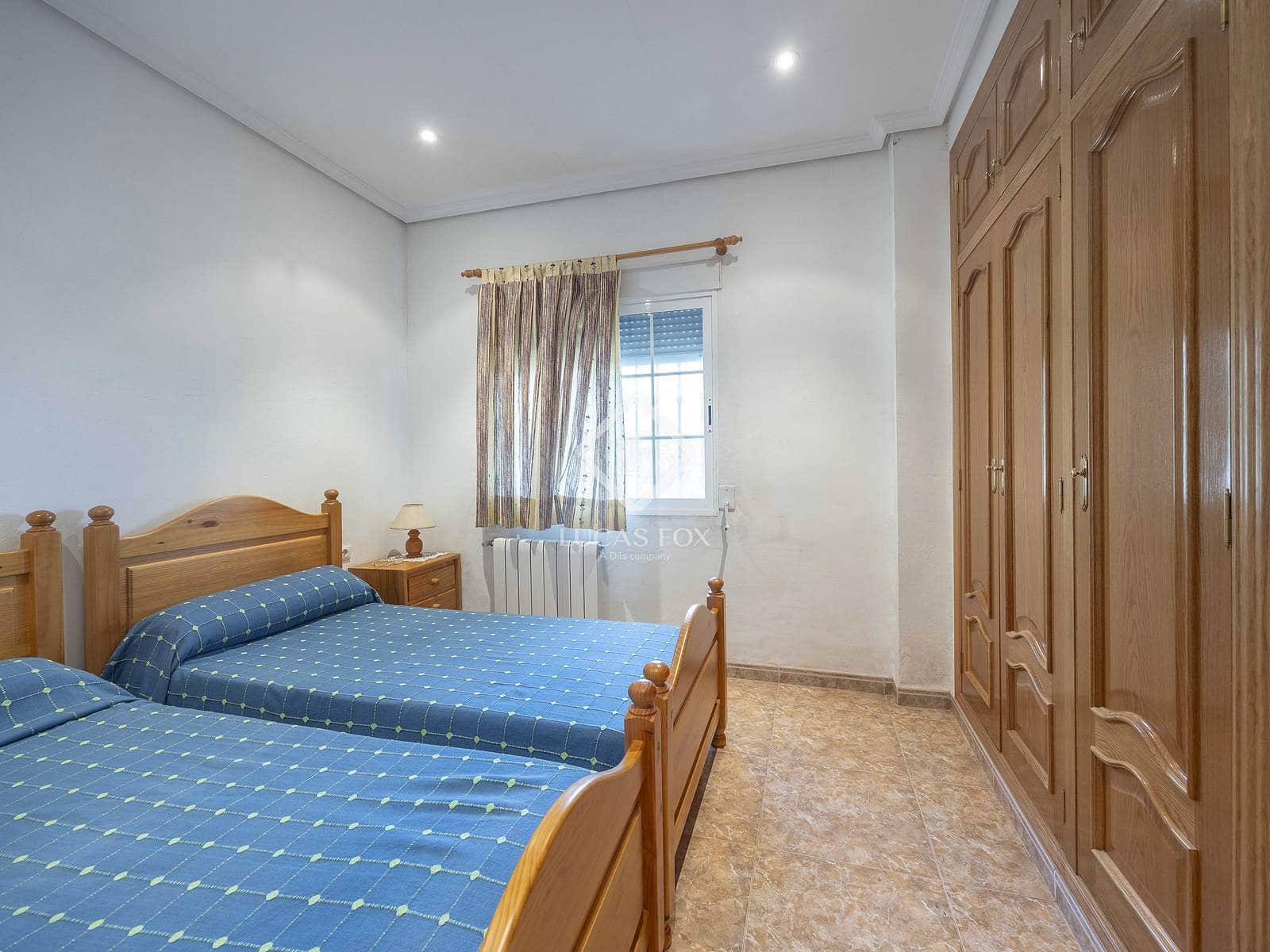 6 slaapkamer Villa te koop in Segart met zwembad garage - € 445.000 (Ref: 9331279)