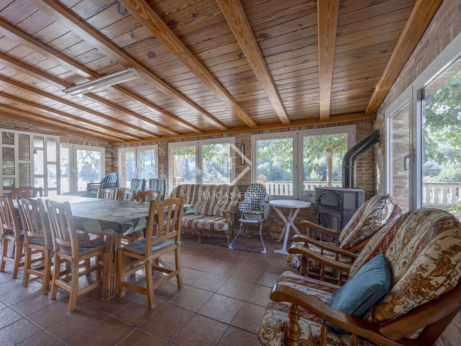 6 slaapkamer Villa te koop in Segart met zwembad garage - € 445.000 (Ref: 9331279)