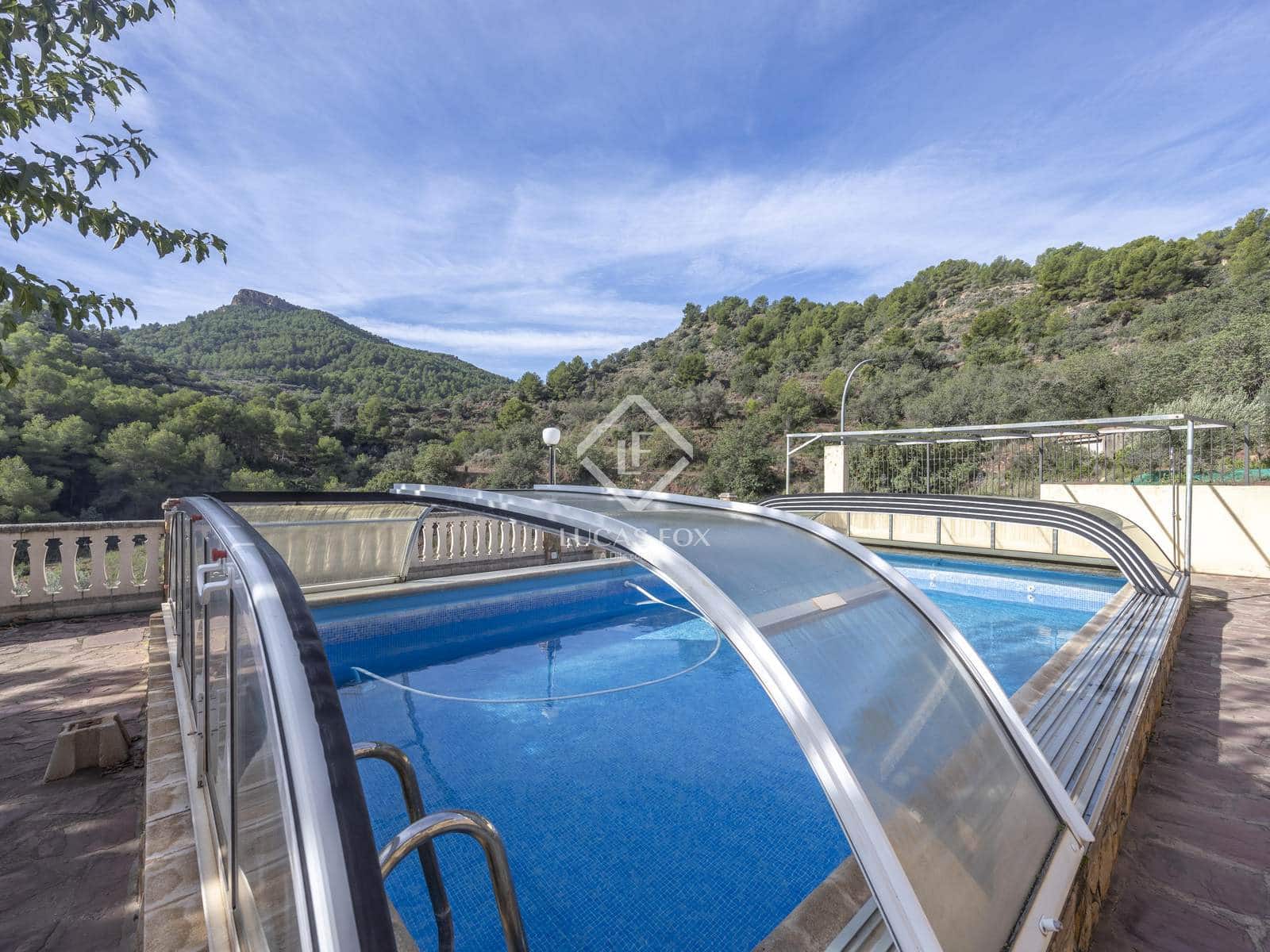 6 slaapkamer Villa te koop in Segart met zwembad garage - € 445.000 (Ref: 9331279)