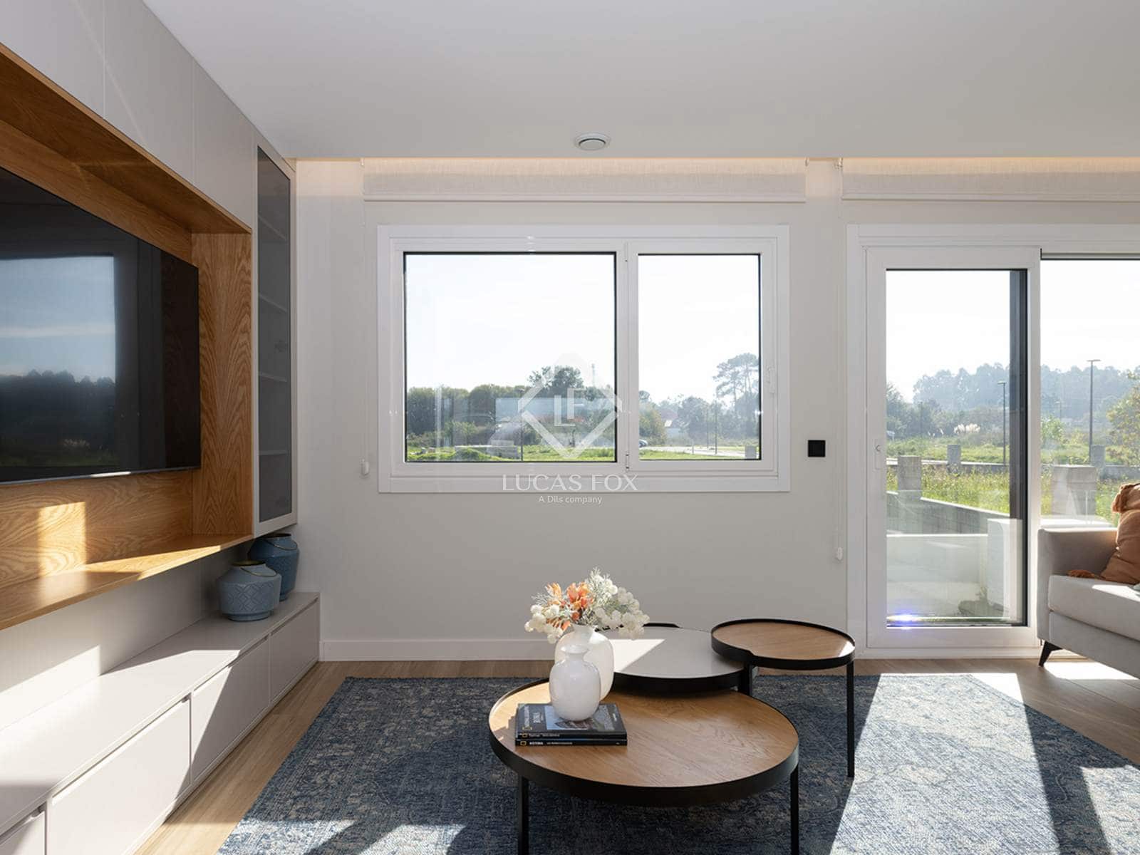 4 makuuhuone Huvila myytävänä paikassa A Illa de Arousa mukana 
autotalli - 600 000 € (Ref: 9331280)