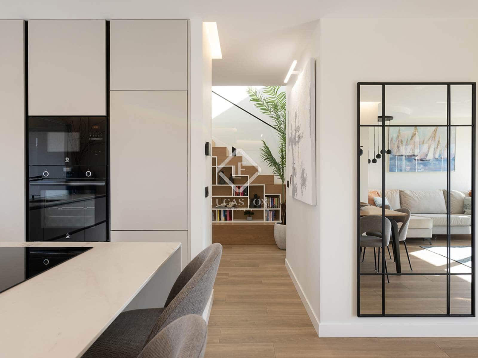 4 makuuhuone Huvila myytävänä paikassa A Illa de Arousa mukana 
autotalli - 600 000 € (Ref: 9331280)