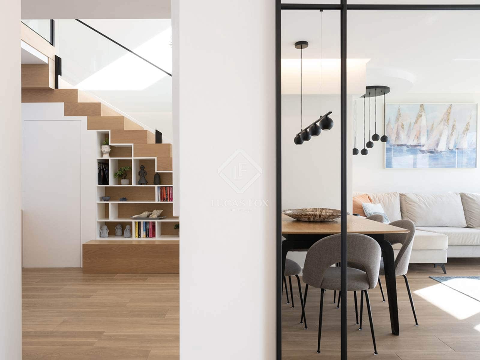 4 makuuhuone Huvila myytävänä paikassa A Illa de Arousa mukana 
autotalli - 600 000 € (Ref: 9331280)