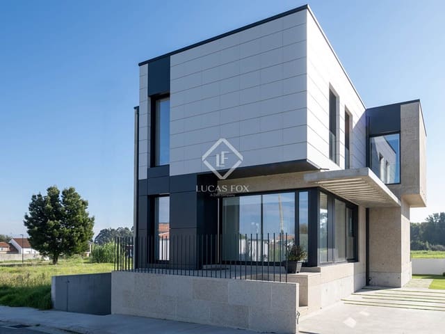 4 makuuhuone Huvila myytävänä paikassa A Illa de Arousa mukana 
autotalli - 600 000 € (Ref: 9331280)