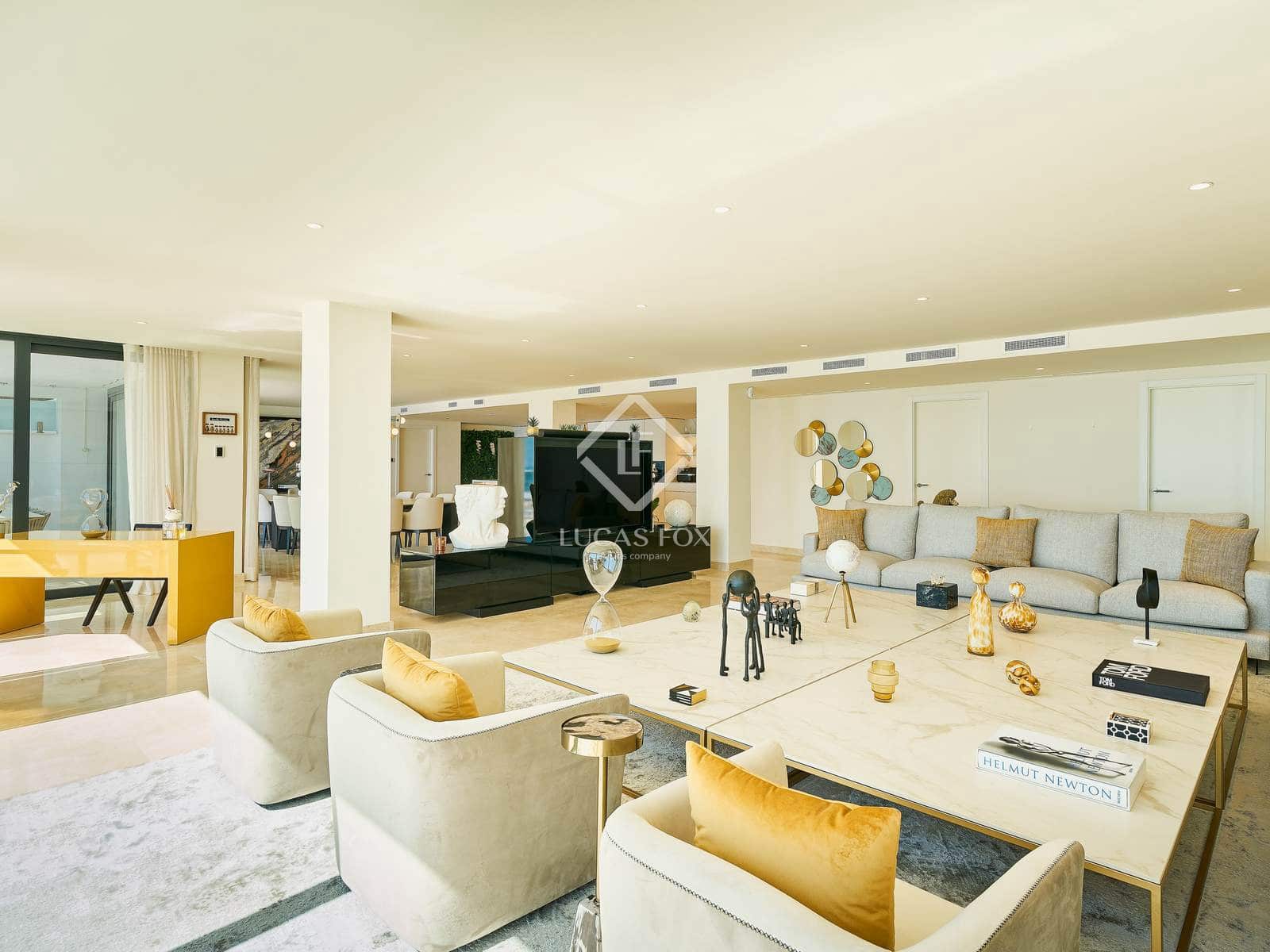 6 bedroom Villa for sale in Almunecar with pool garage - € 3,550,000 (Ref: 9331725)