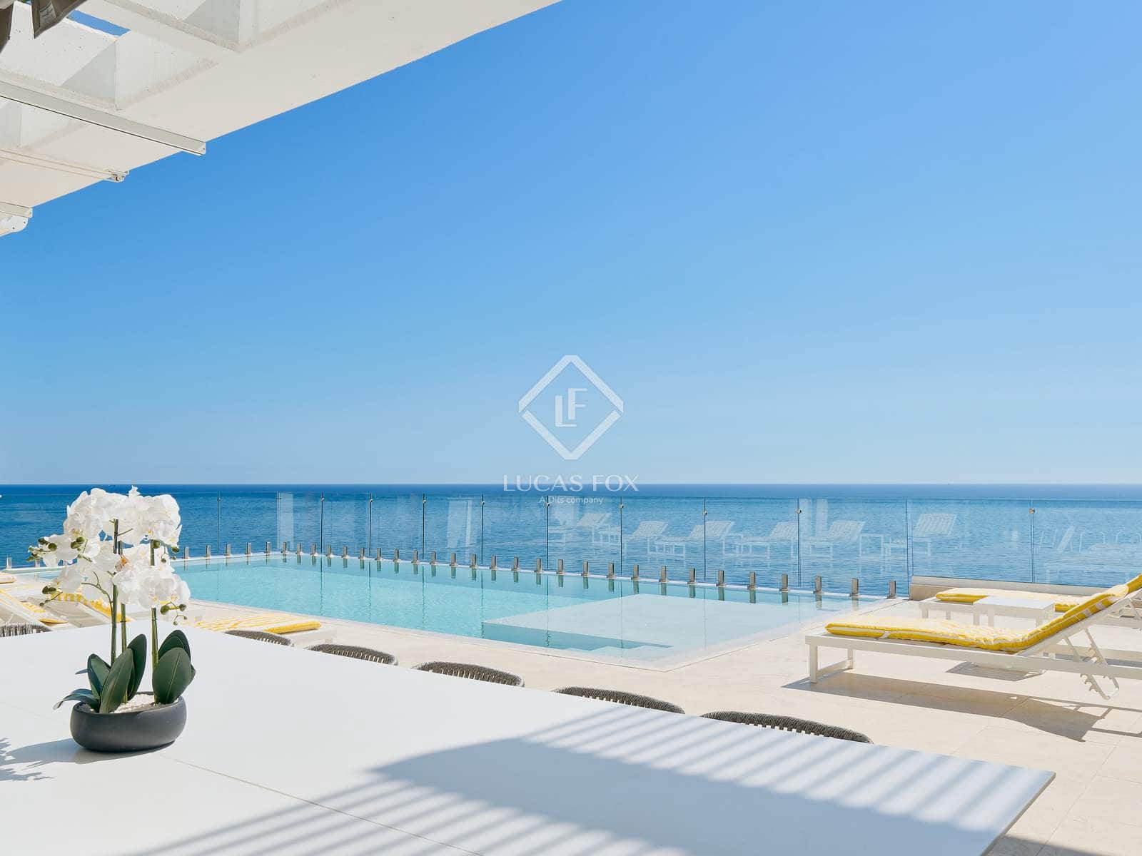 6 bedroom Villa for sale in Almunecar with pool garage - € 3,550,000 (Ref: 9331725)