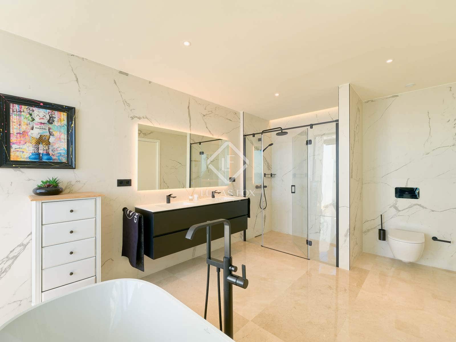 6 bedroom Villa for sale in Almunecar with pool garage - € 3,550,000 (Ref: 9331725)