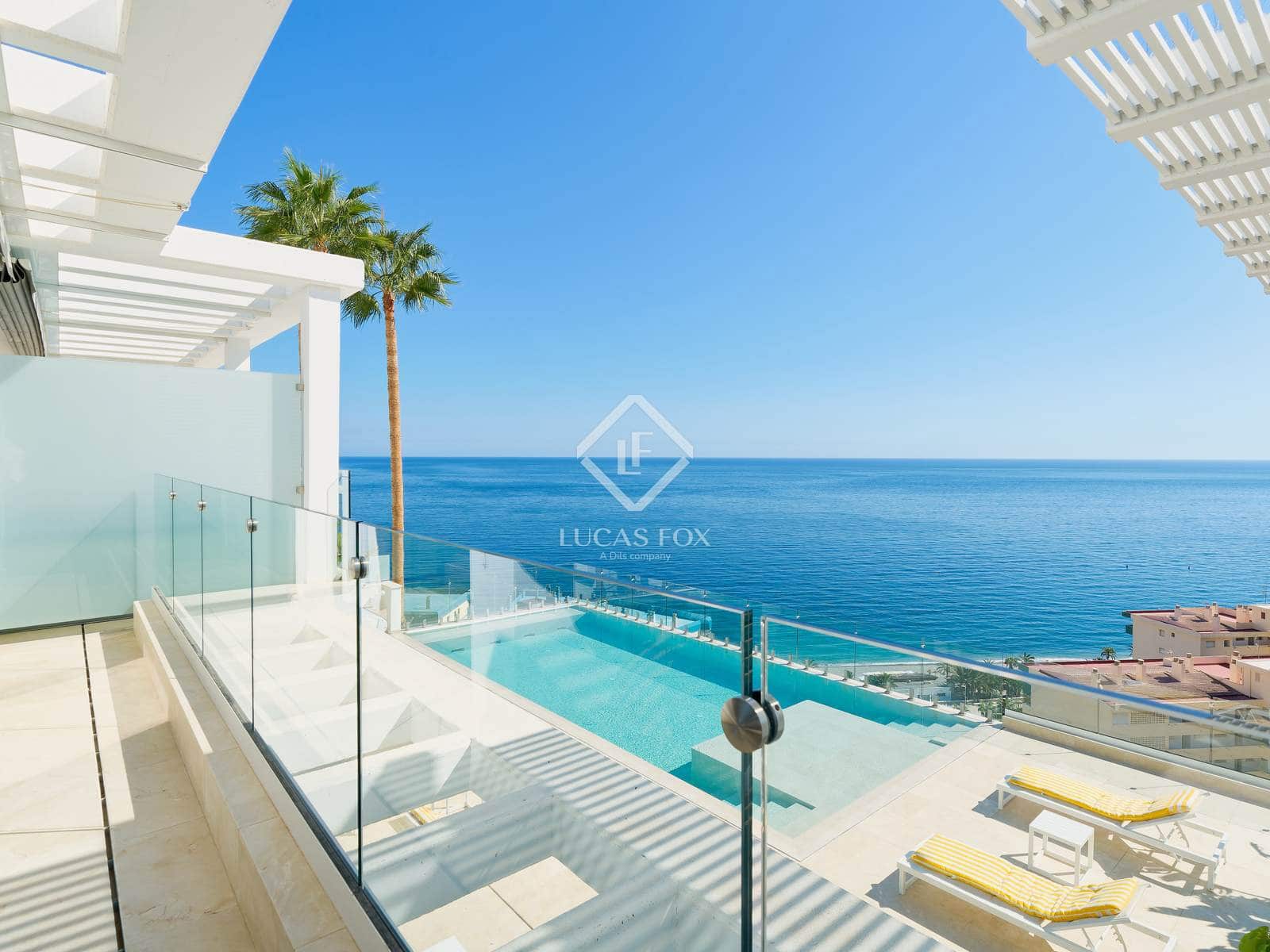 6 bedroom Villa for sale in Almunecar with pool garage - € 3,550,000 (Ref: 9331725)