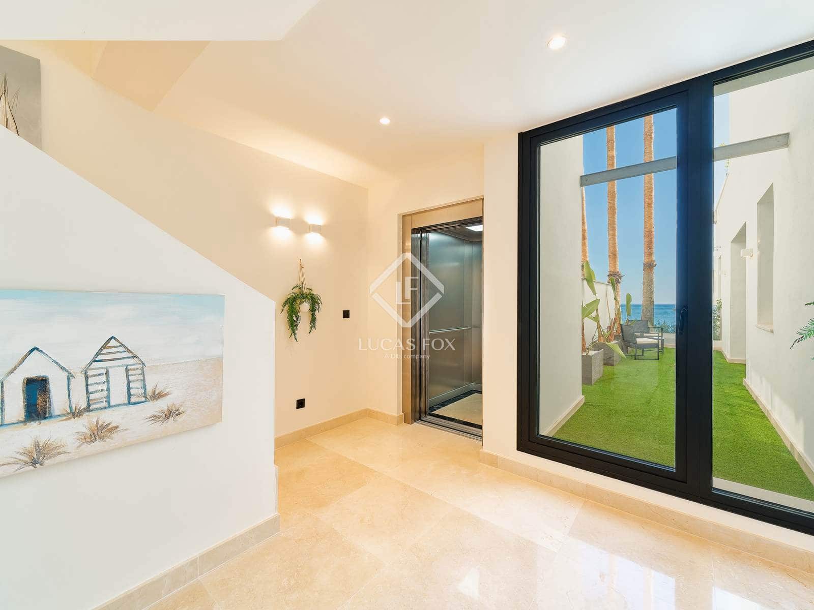 6 bedroom Villa for sale in Almunecar with pool garage - € 3,550,000 (Ref: 9331725)