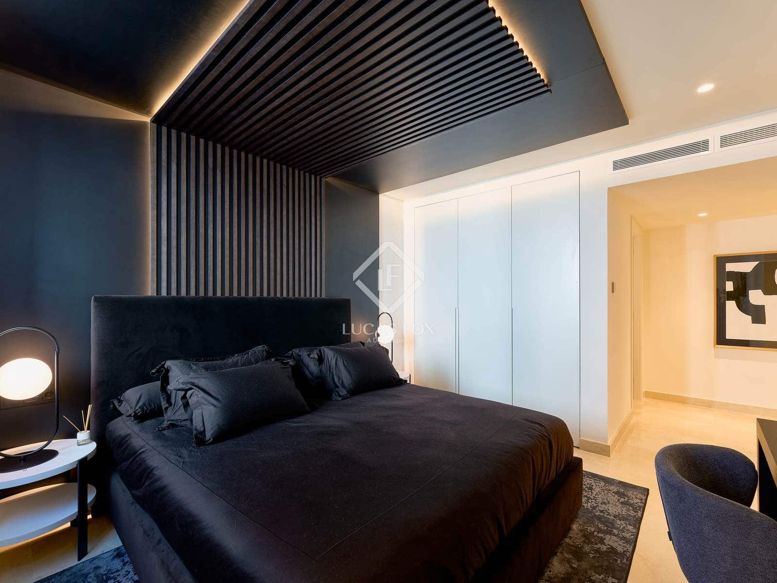 6 bedroom Villa for sale in Almunecar with pool garage - € 3,550,000 (Ref: 9331725)