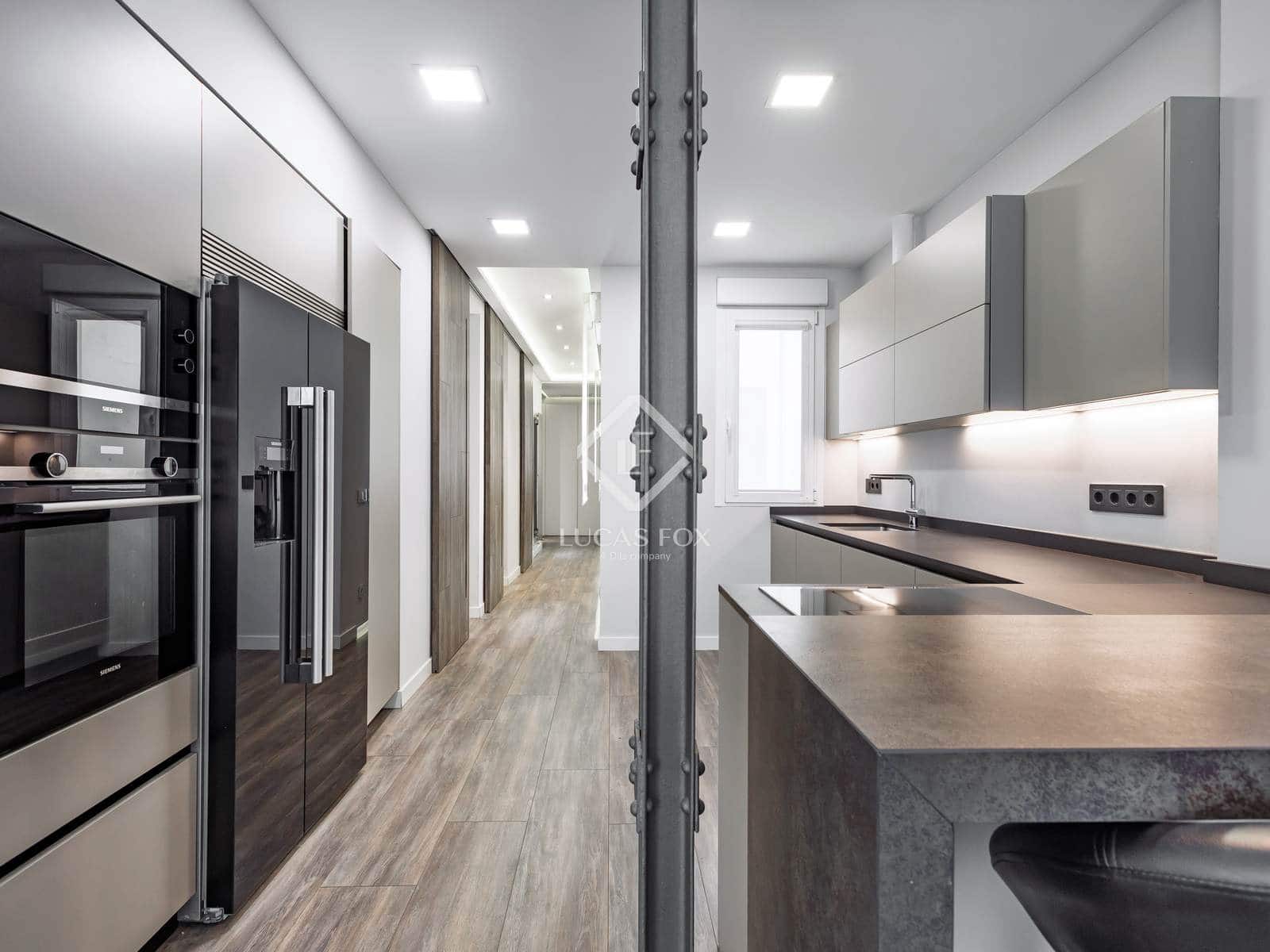 2 slaapkamer Appartement te koop in Madrid stad - € 1.595.000 (Ref: 9331726)