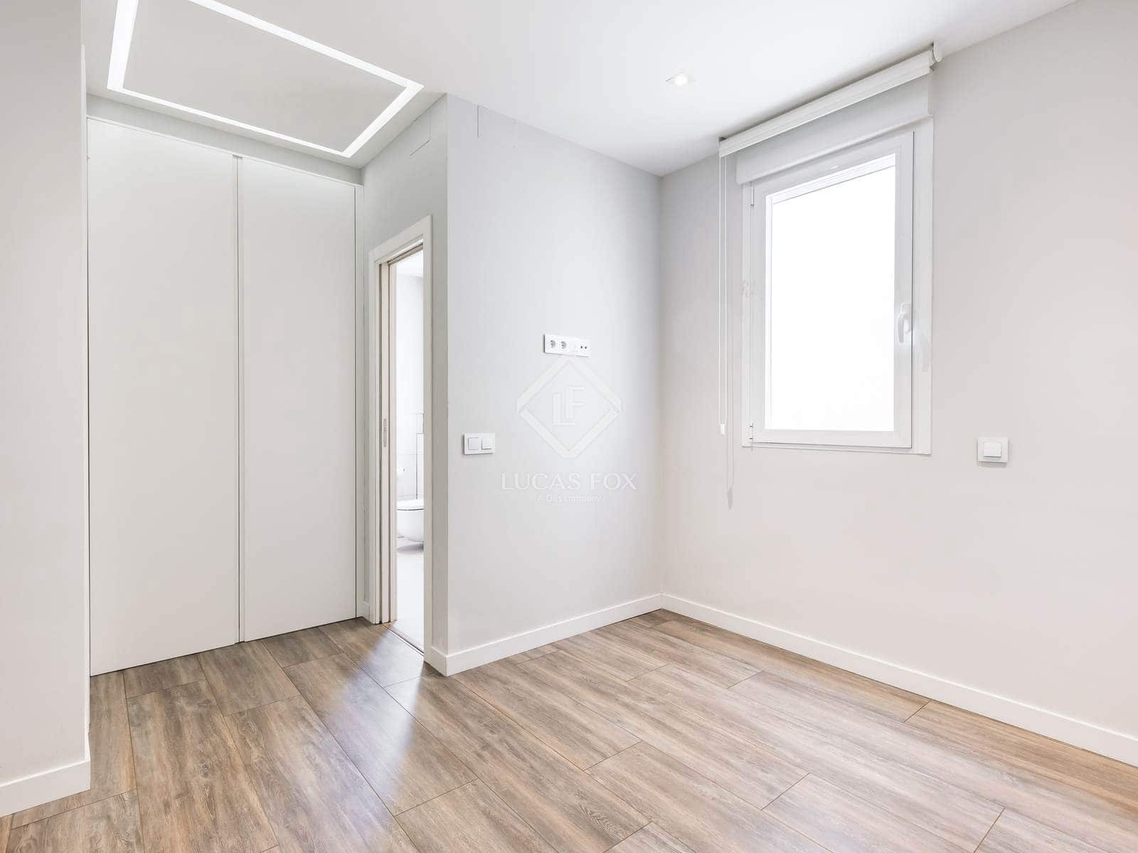 2 slaapkamer Appartement te koop in Madrid stad - € 1.595.000 (Ref: 9331726)