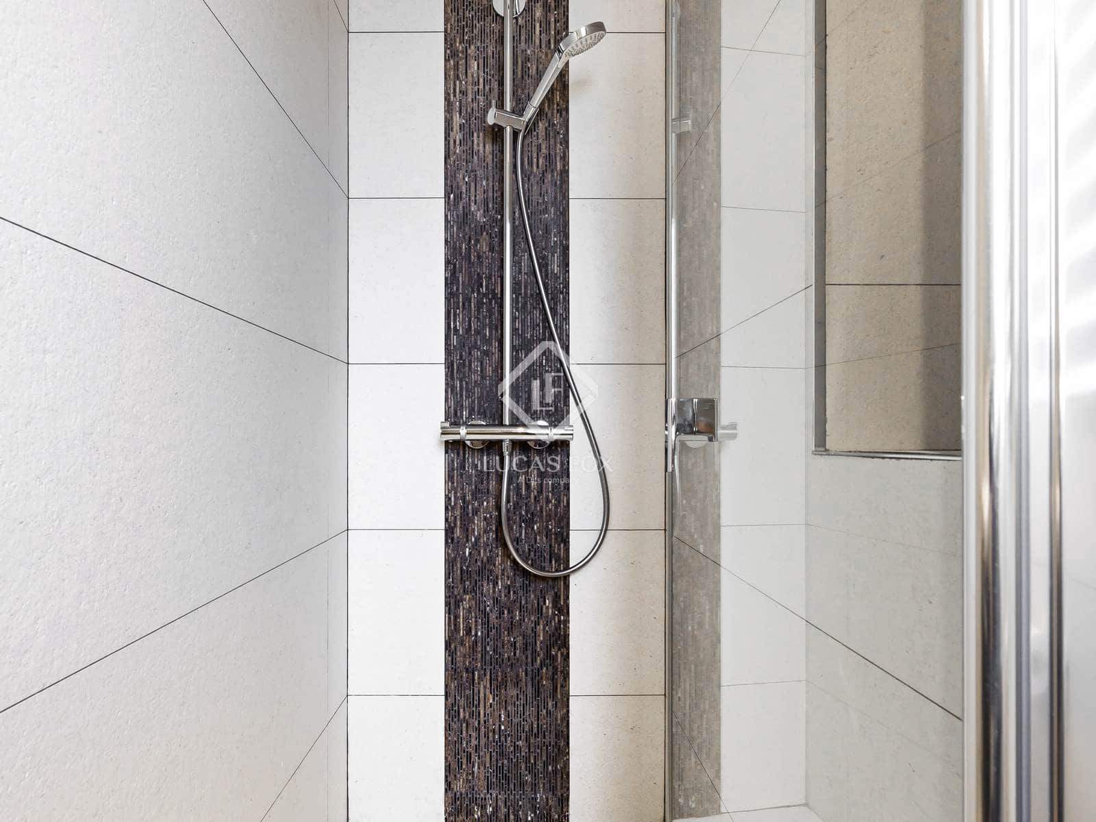 2 slaapkamer Appartement te koop in Madrid stad - € 1.595.000 (Ref: 9331726)