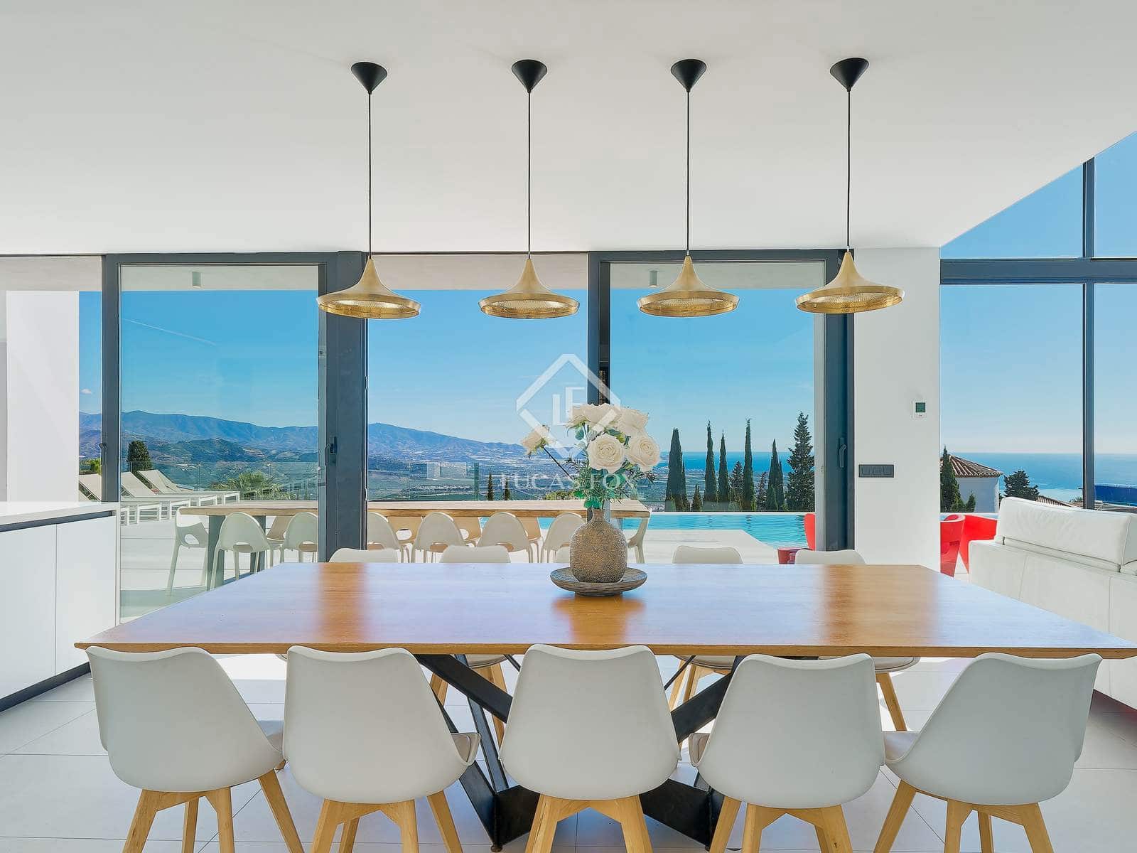 6 sypialnia Willa na sprzedaż w Salobrena - 1 495 000 € (Ref: 9331729)