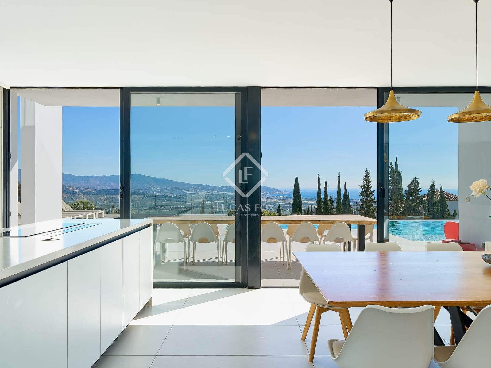 6 sypialnia Willa na sprzedaż w Salobrena - 1 495 000 € (Ref: 9331729)