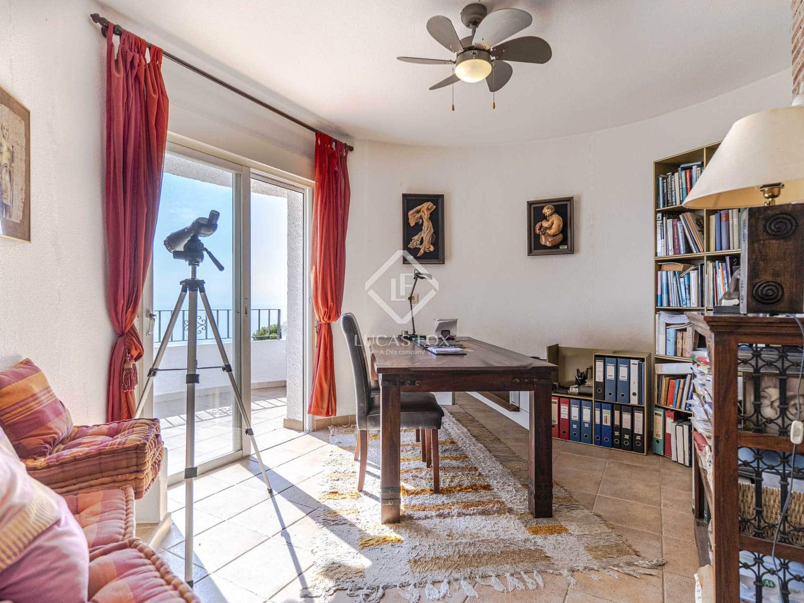 4 sypialnia Willa na sprzedaż w Salobrena z basenem garażem - 975 000 € (Ref: 9331731)