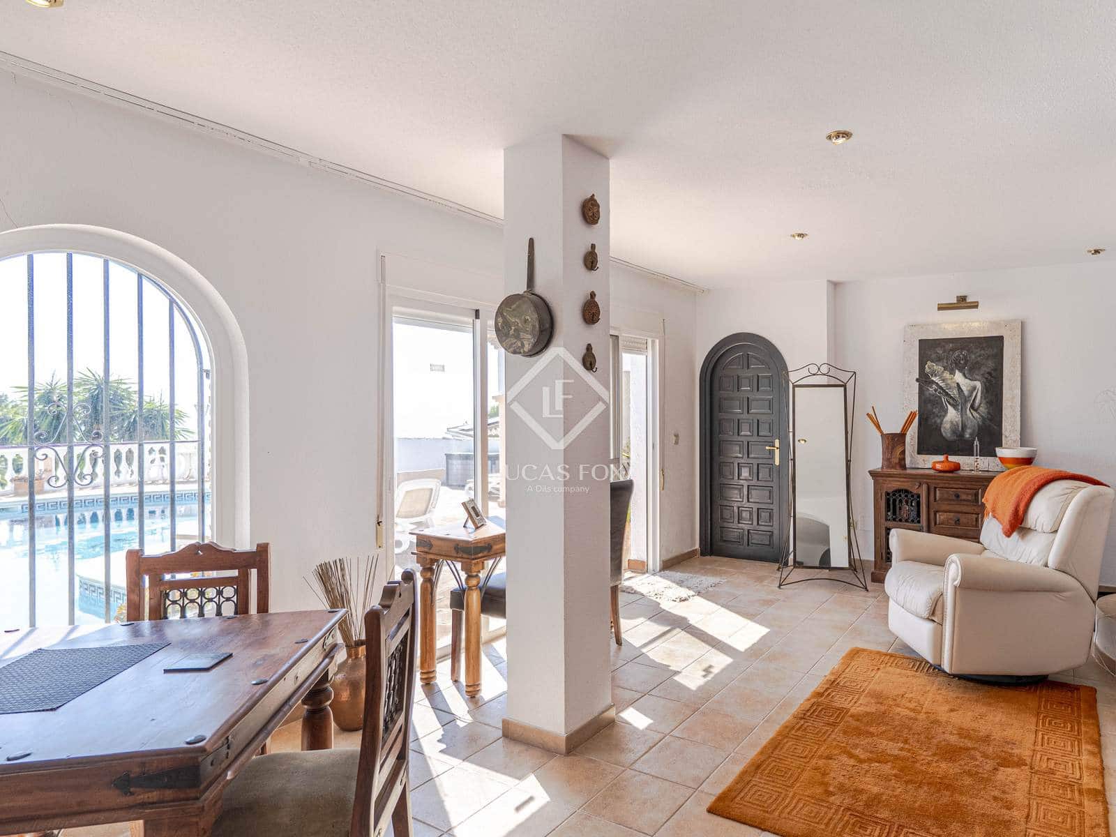 4 sypialnia Willa na sprzedaż w Salobrena z basenem garażem - 975 000 € (Ref: 9331731)