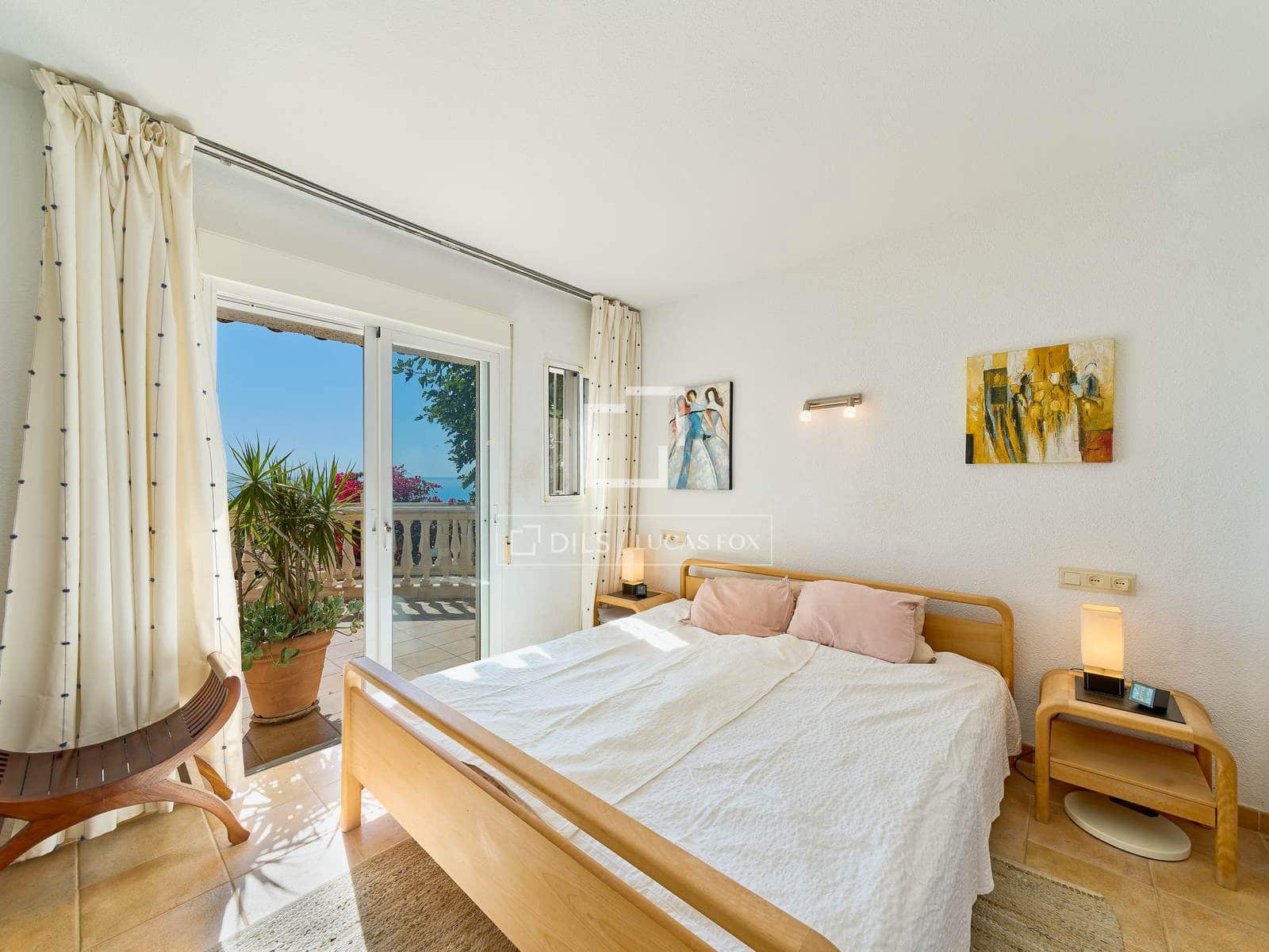 4 sypialnia Willa na sprzedaż w Salobrena z basenem garażem - 895 000 € (Ref: 9331731)