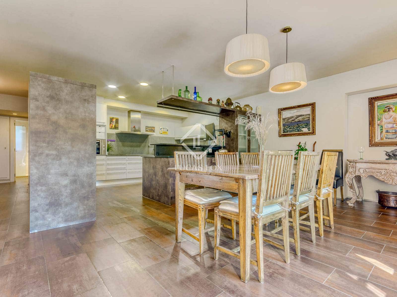 6 makuuhuone Maalaistalo myytävänä paikassa Boadella i les Escaules mukana uima-altaan 
autotalli - 1 800 000 € (Ref: 9331844)