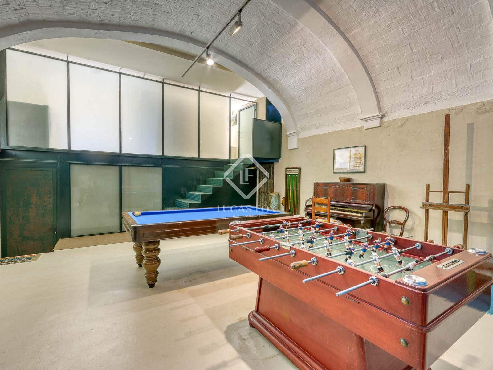 6 makuuhuone Maalaistalo myytävänä paikassa Boadella i les Escaules mukana uima-altaan 
autotalli - 1 800 000 € (Ref: 9331844)