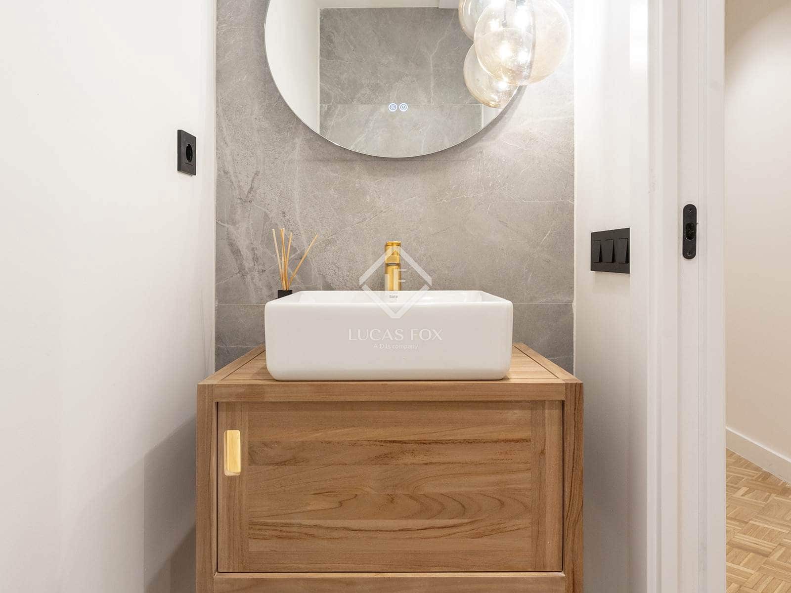 3 bedroom Apartment for sale in Barcelona city - € 1,420,000 (Ref: 9331845)