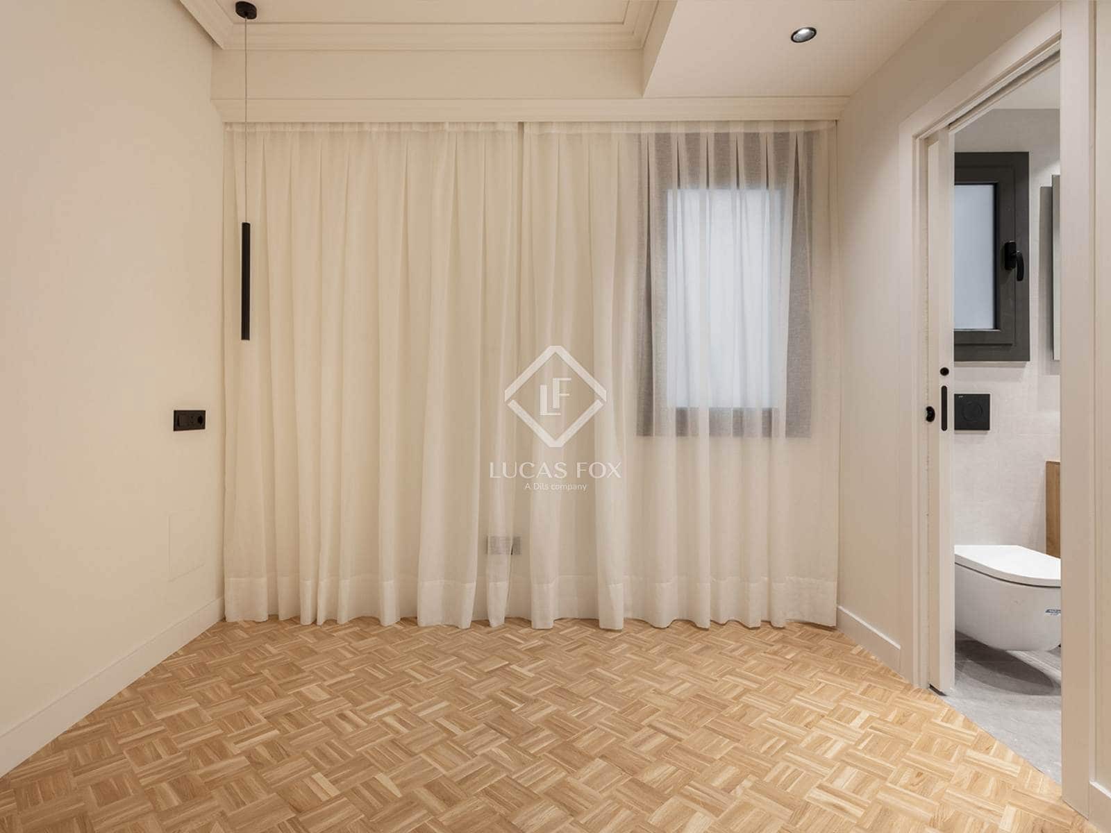 3 bedroom Apartment for sale in Barcelona city - € 1,420,000 (Ref: 9331845)