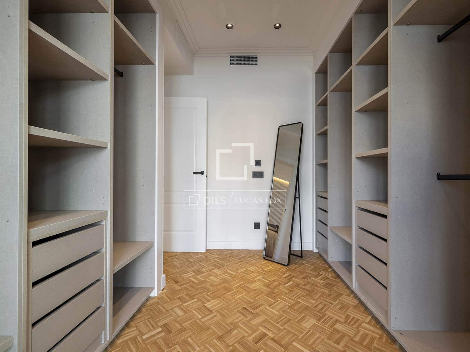 3 makuuhuone Huoneisto myytävänä paikassa Barcelona kaupunki - 1 299 000 € (Ref: 9331845)