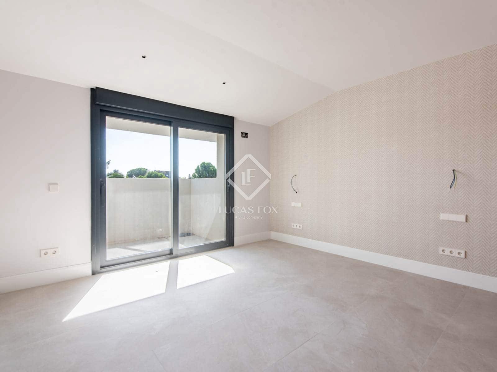 7 makuuhuone Huvila myytävänä paikassa Boadilla del Monte mukana uima-altaan 
autotalli - 3 100 000 € (Ref: 9331846)