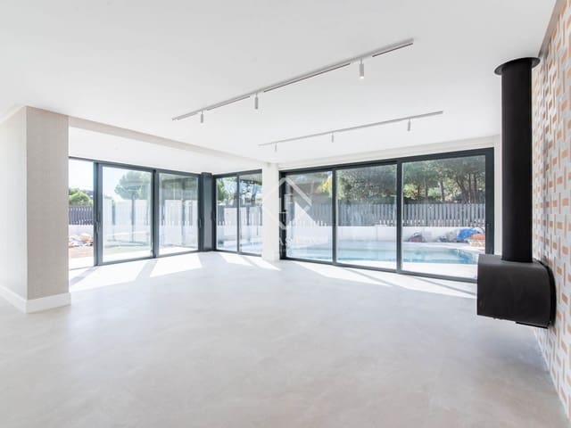 7 bedroom Villa for sale in Boadilla del Monte with pool garage - € 3,100,000 (Ref: 9331846)