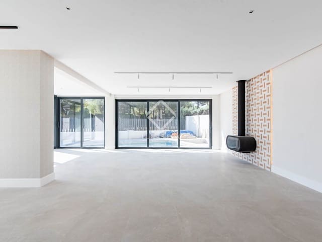 7 bedroom Villa for sale in Boadilla del Monte with pool garage - € 3,100,000 (Ref: 9331846)