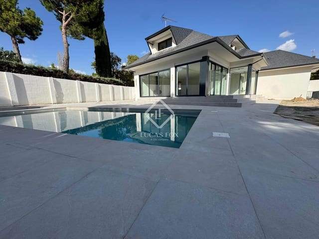 7 bedroom Villa for sale in Boadilla del Monte with pool garage - € 3,100,000 (Ref: 9331846)