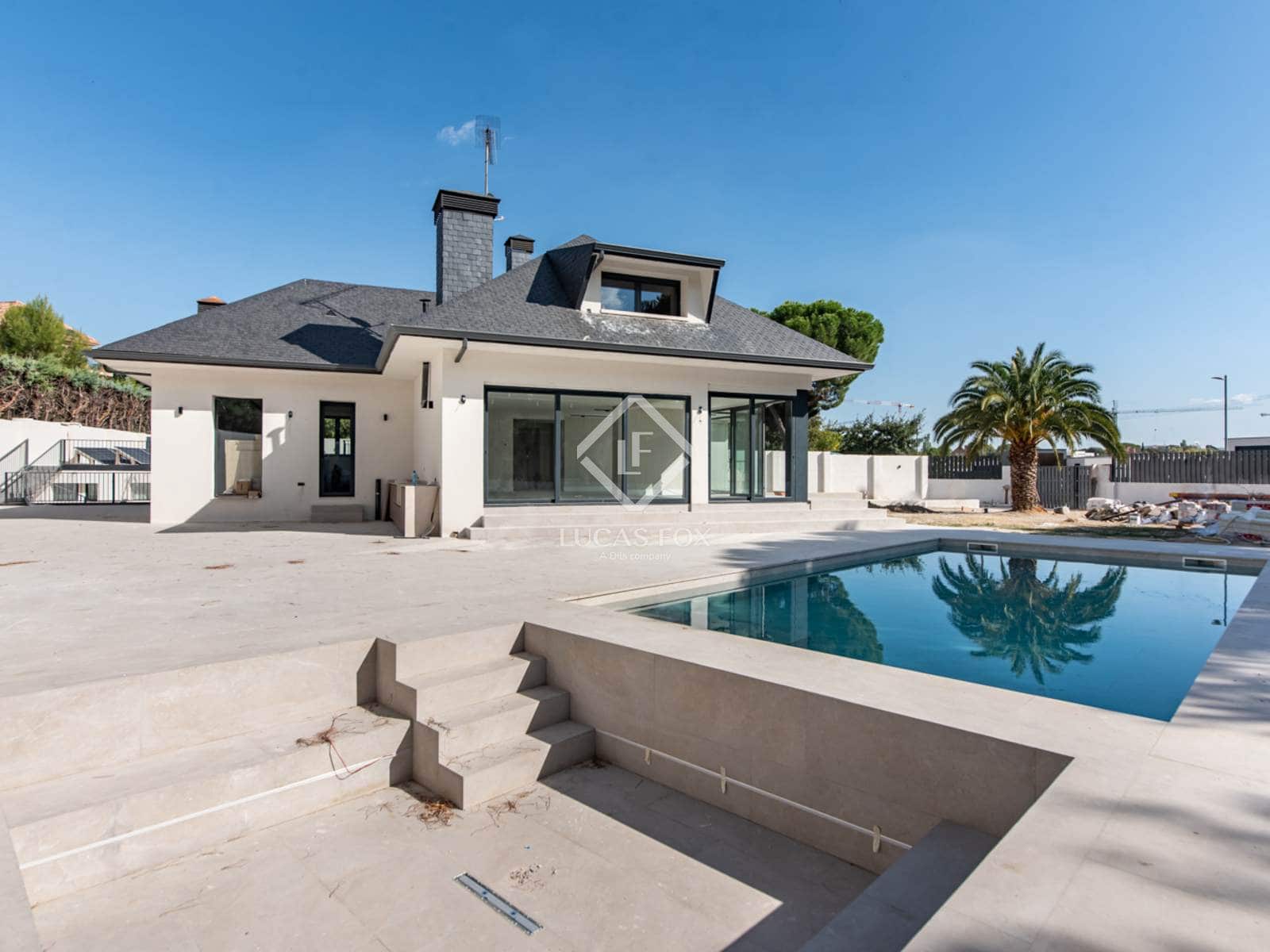 7 makuuhuone Huvila myytävänä paikassa Boadilla del Monte mukana uima-altaan 
autotalli - 3 100 000 € (Ref: 9331846)