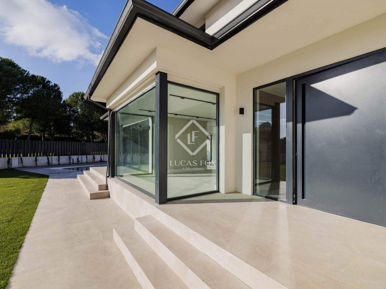 7 chambre Villa/Maison à vendre à Boadilla del Monte avec piscine garage - 2 950 000 € (Ref: 9331846)