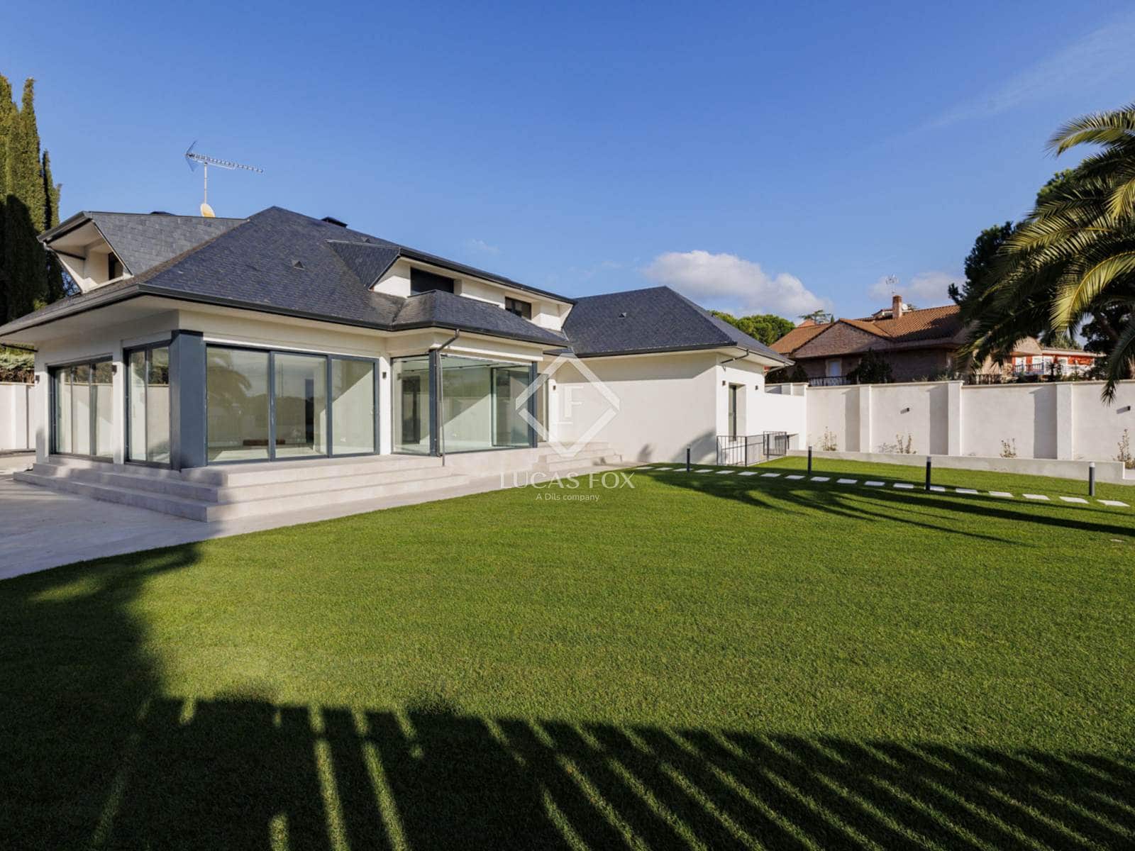 7 chambre Villa/Maison à vendre à Boadilla del Monte avec piscine garage - 2 950 000 € (Ref: 9331846)