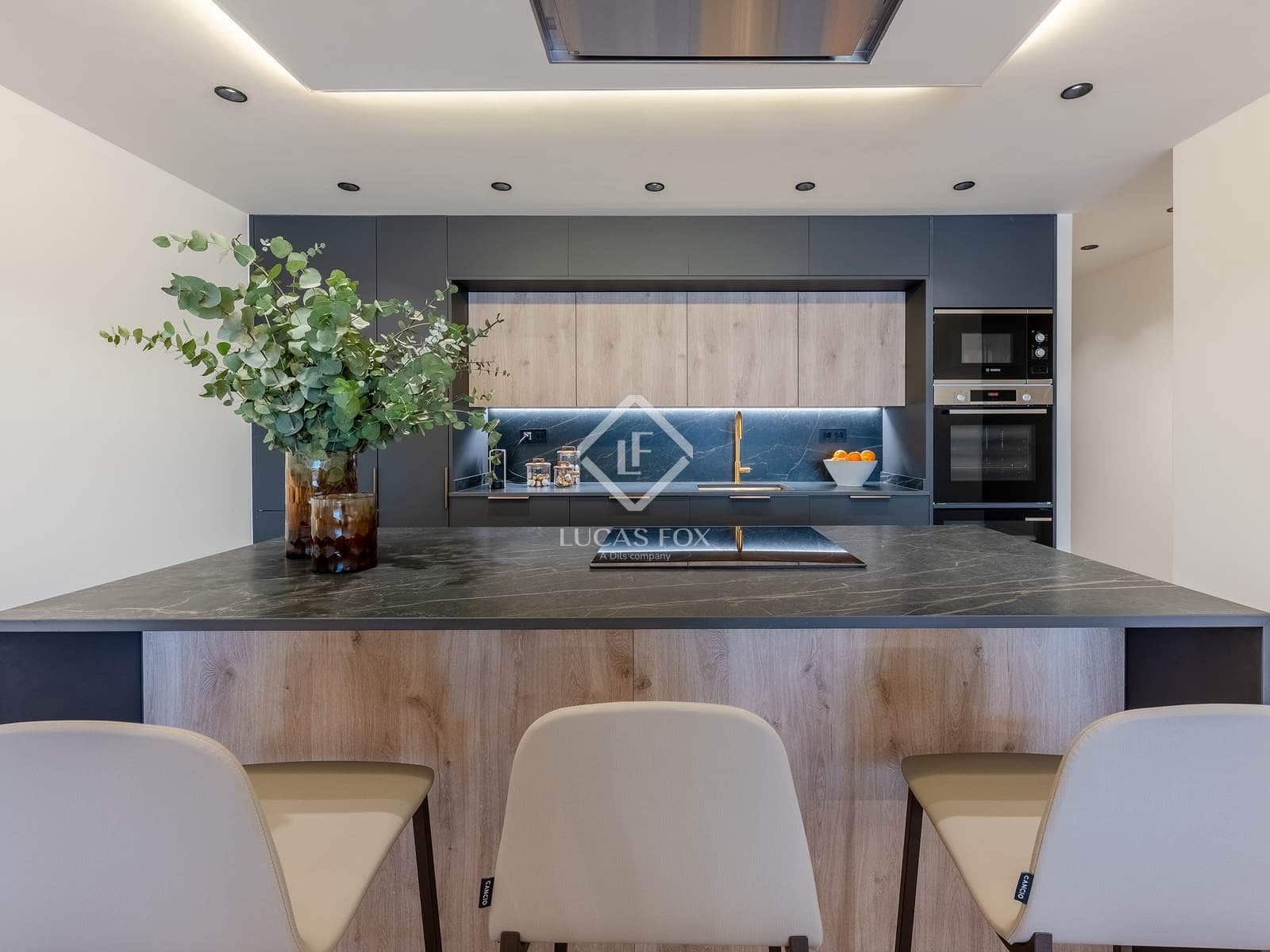 4 bedroom Apartment for sale in Barcelona city with garage - € 1,500,000 (Ref: 9332734)