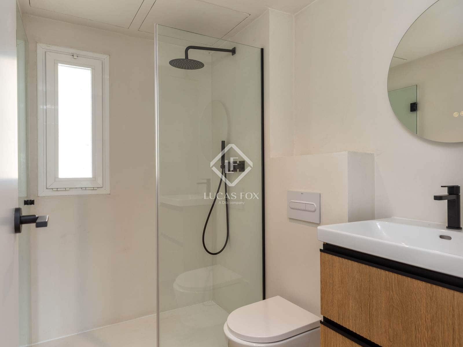 3 bedroom Villa for sale in Banyoles with pool garage - € 715,000 (Ref: 9332735)